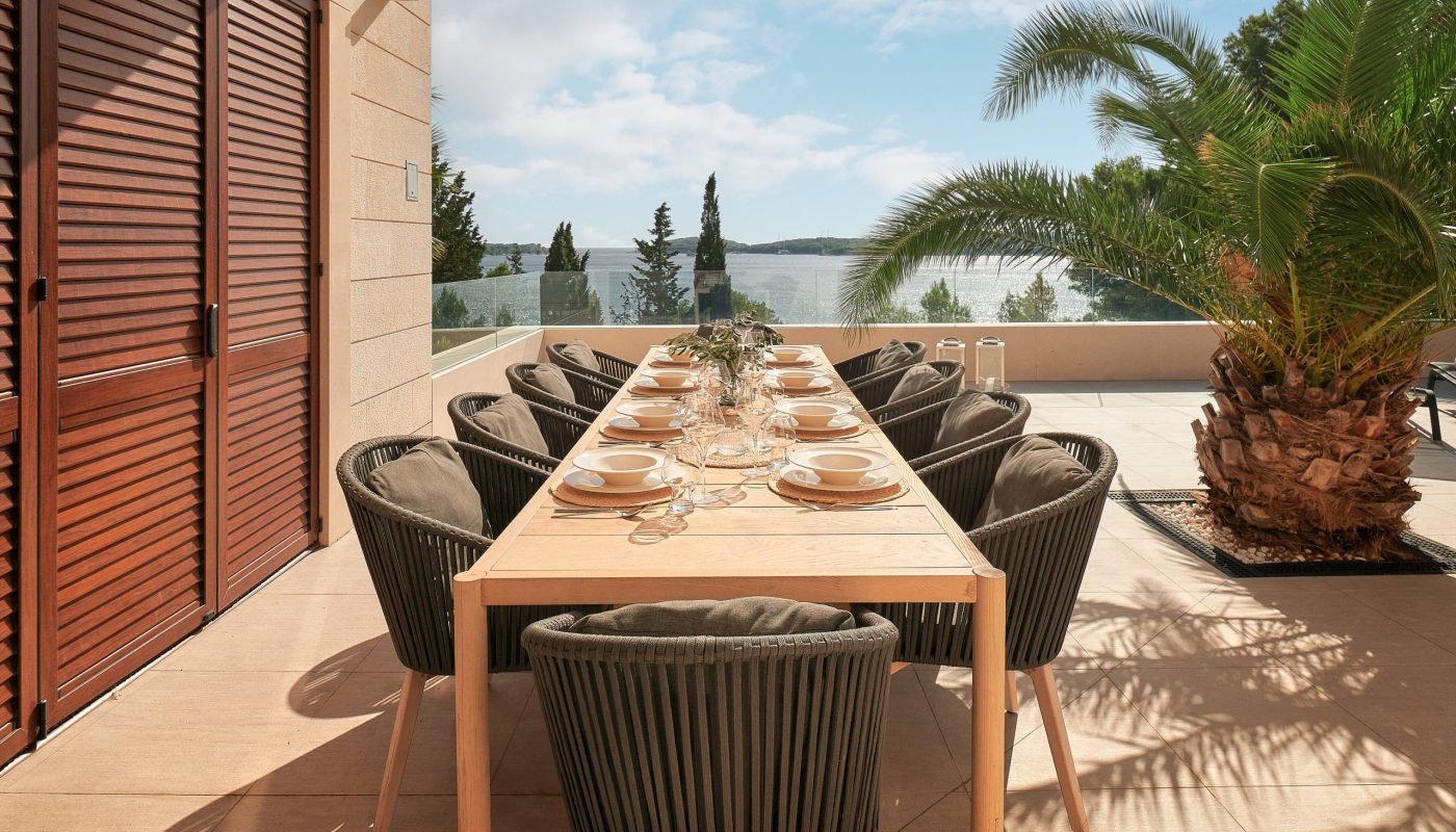 _NZ67026_ivanisevicivan.com