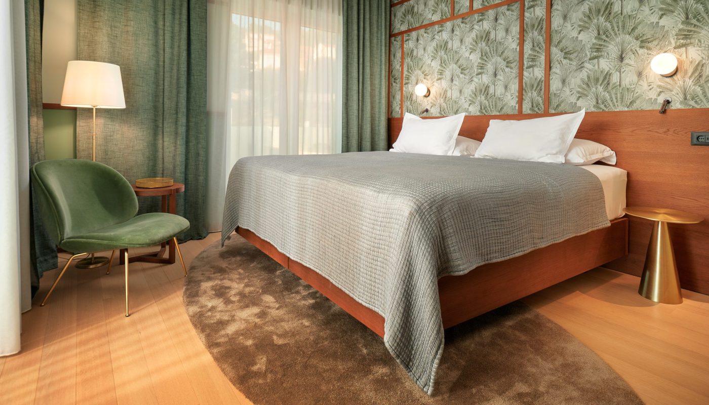 _NZ67414_ivanisevicivan.com