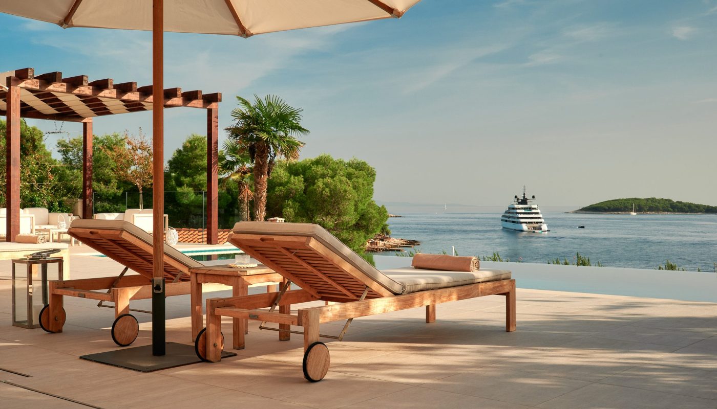 _NZ67604_ivanisevicivan.com