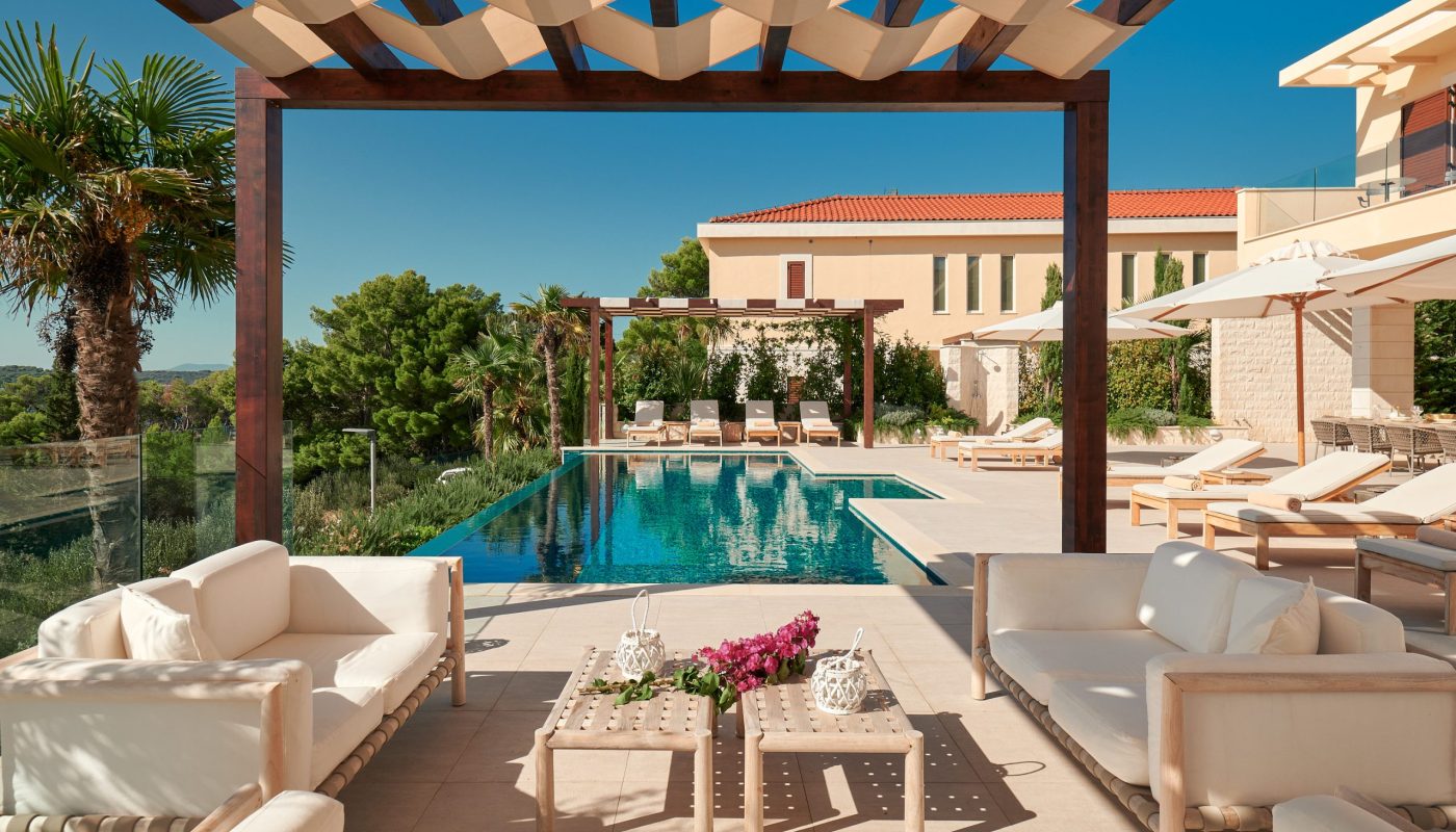 _NZ67782_ivanisevicivan.com