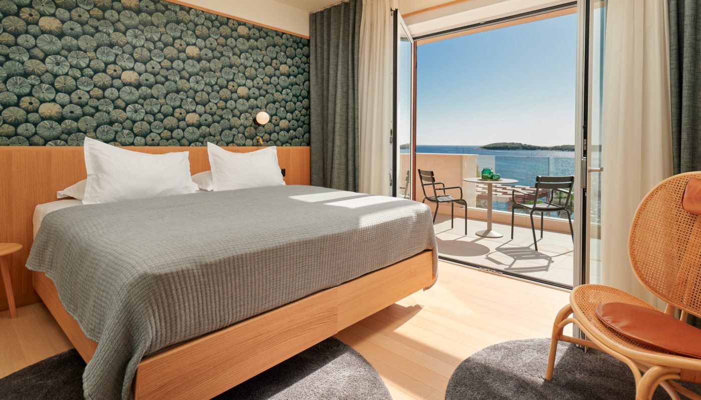 _NZ67881_ivanisevicivan.com